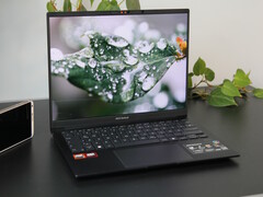 Субноутбук AMD в плотной трехсторонней борьбе - Обзор Asus ZenBook 14 OLED UM3406K