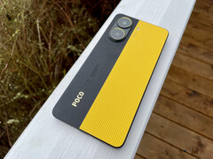Xiaomi Poco X7 Pro (Источник изображения: Мануэль Масьеро)