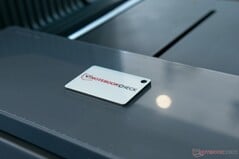 На стенде вы можете легко создать собственный дизайн на основе файла SVG