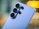 Неофициальный рендер Galaxy S27 Ultra.