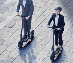 Электрический самокат Xiaomi Electric Scooter 4 Pro (2nd Gen) появился в продаже в мае прошлого года. (Источник изображения: Xiaomi)