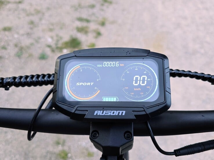 Дисплей Ausom L2 Max (источник изображения:notebookcheck)