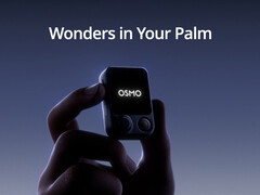 Крупный план инновационного аксессуара DJI для дистанционного управления.