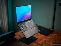 Более тонкий корпус с OLED, но лишь RTX 5070 в роли видеокарты - Обзор Razer Blade 14 2025