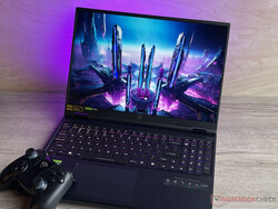 В обзоре: Acer Predator Helios Neo 16 PHN16-72-73Q5. Тестовый образец предоставлен Acer