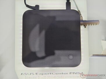 Датчик отпечатков пальцев Asus ExpertCenter PN54 (источник изображения: Notebookcheck)