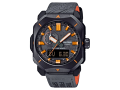 Часы серии Casio Pro Trek PRW-6900TFS (на фото) имеют темно-серый корпус и циферблат, подчеркнутый оранжевыми маркерами и стрелками. (Источник изображения: @morgan_gshock на Instagram)