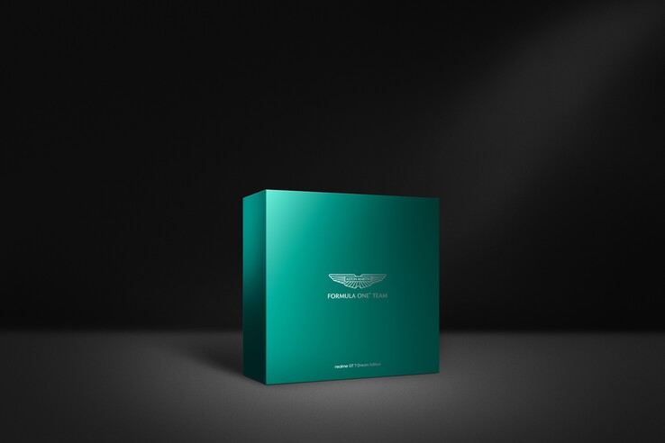 Realme GT 7 Dream Edition может иметь дизайн, вдохновленный Aston Martin. (Источник изображения: Jacky on Weibo)