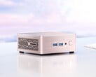 Мини-ПК Geekom A5 оснащён процессором AMD APU, поддерживает до 64 ГБ оперативной памяти и имеет золотистое покрытие.