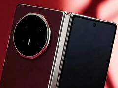 Крупный план Honor Magic V6.