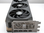 Считается, что RTX 5070 Ti Super будет иметь больше VRAM, чем RTX 5070 Ti, показанная здесь (источник изображения: Notebookcheck)