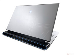 На обзоре: Alienware m17 R4. Тестовый образец предоставлен компанией Dell