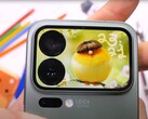 Xiaomi 17 Pro и его дополнительный экран на задней панели проходят испытание на прочность (Источник изображения: JerryRigEverything)