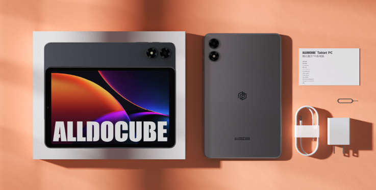 Alldocube iPlay 80 mini Pro в комплекте с коробкой и аксессуарами