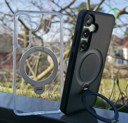Galaxy S25 с футляром от Torras