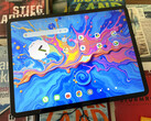 В комплект поставки Teclast Art Pad Pro также входит перо-стилус с 4096 уровнями давления и 30-ваттный адаптер питания. (Источник изображения: Notebookcheck)