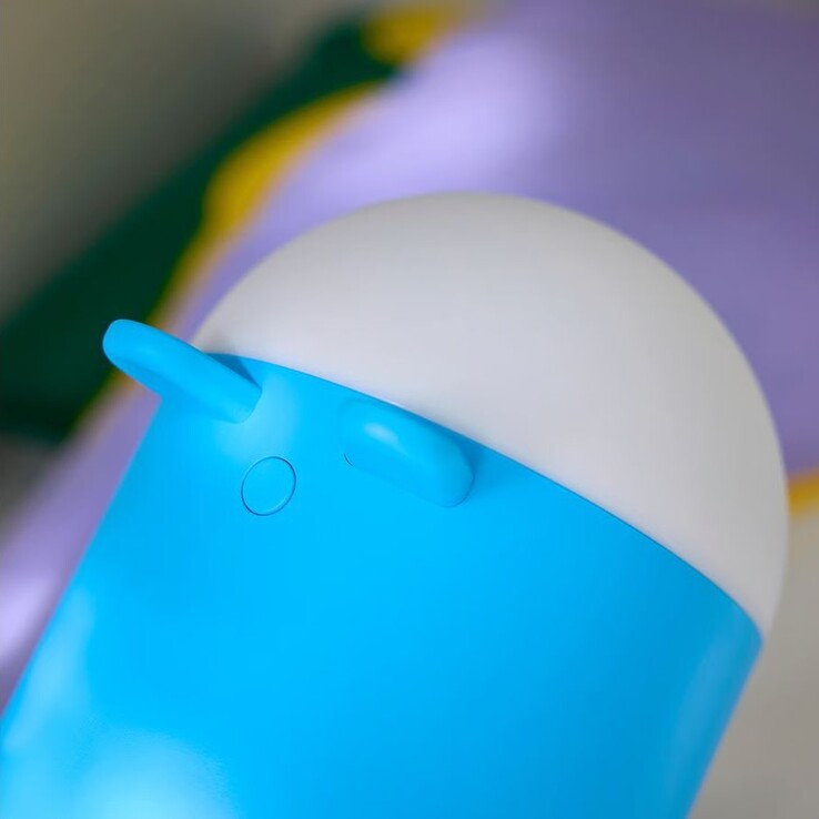 Изображение крупным планом светодиодной настольной лампы IKEA Grejsimojs