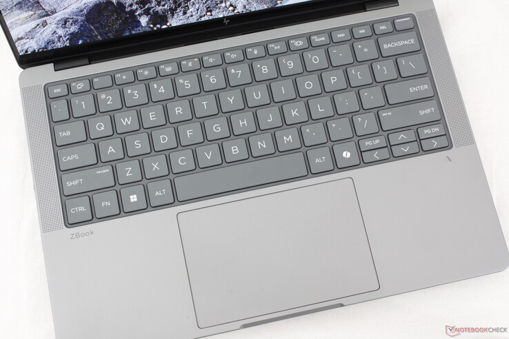 Та же клавиатура и кликпад, что и в EliteBook