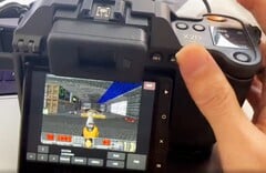 Благодаря модификациям прошивки на Hasselblad X2D теперь также можно играть в Doom.
