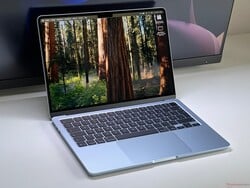 Apple MacBook Air 13 M4 Entry