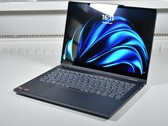 Мощный процессор AMD Zen5, стилус и OLED по низкой цене: Обзор ноутбука Lenovo IdeaPad 5 2-в-1 14AKP10