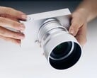 Sigma BF помещает полнокадровую матрицу в компактный алюминиевый корпус.