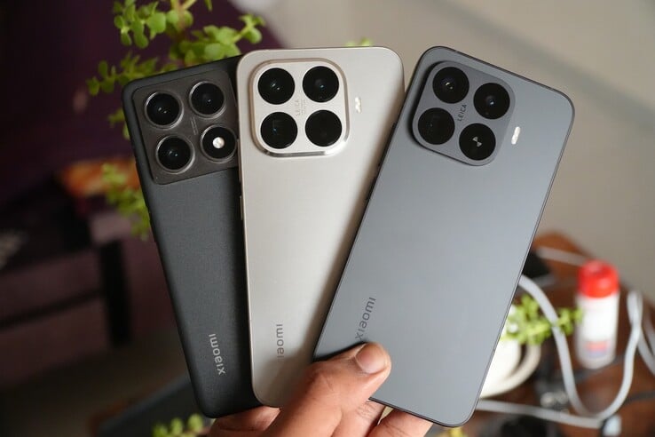 Xiaomi 14T Pro, Xiaomi 15T Pro и Xiaomi 17T Pro (слева направо)