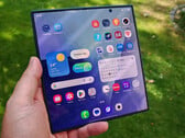 Внутренний экран Samsung Z Fold7