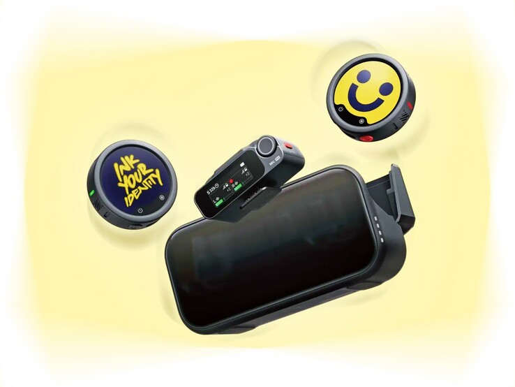 Insta360 Mic Pro автоматически подключится к Insta360 Luna Ultra и Pro.