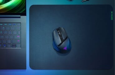 Игровая мышь Razer Basilisk Mobile на коврике для мыши (Источник изображения: Razer)