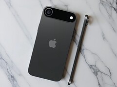 Грядущий Apple iPhone 17 Air, по слухам, будет иметь толщину всего 5,5 мм. (Источник изображения: zellzoi, отредактировано)