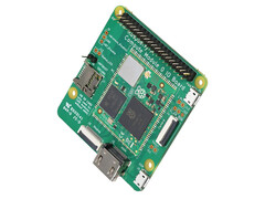 Вычислительный модуль Raspberry Pi Compute Module 0 прикреплен к его официальной плате IO. (Источник изображения: via ITHome &amp;amp; OpenEmbed)