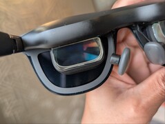 Микро-OLED линзы Xreal One Pro