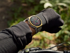 Часы T-Rex 3 Pro от Amazfit (на фото) получили новое обновление. (Источник изображения: Amazfit)