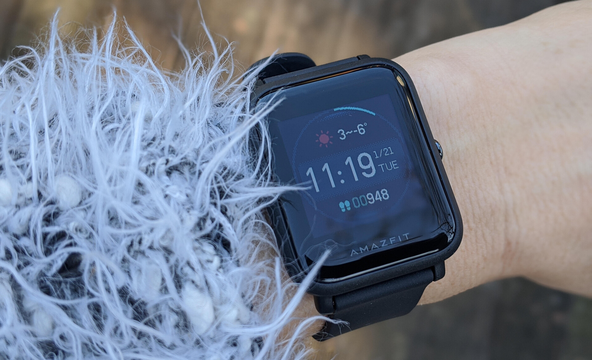 Умные часы Amazfit Bip Lite. Обзор от 