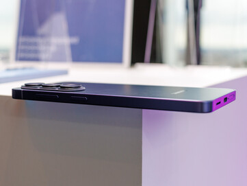 Samsung Galaxy S26 немного тяжелее, чем Galaxy S25