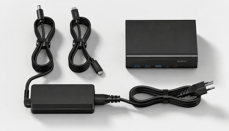 Док-станция Belkin «12 в 1» с блоком питания и кабелями из комплекта поставки