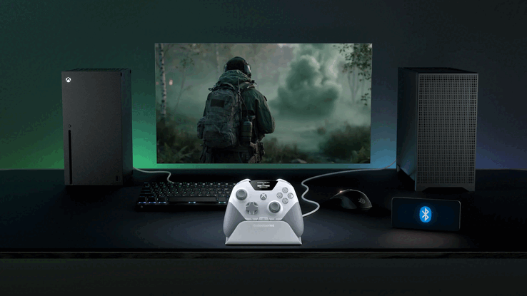 Aeon Pro подключен к ПК и Xbox.