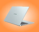 IdeaPad Vibe 15 в одном из нескольких цветов, доступных на старте продаж.