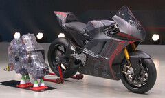 QuantumScape представляет первый мотоцикл Ducati с полупроводниковыми батареями (Источник изображения: Volkswagen)