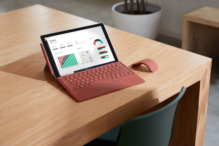 Внешне Surface Pro 7 Plus - это всё тот же Surface Pro 7 (Изображение: Microsoft)
