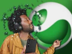 Телефоны Sony Walkman серии W были представлены в 2005 году под маркой Sony Ericsson. (Источник изображения: Sony - отредактировано)