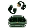 Изумрудно-зеленые клипсы JBL Soundgear Clips доступны только в Китае.