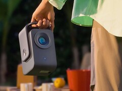 Проектор TCL Projector C1 (на фото) теперь доступен в Великобритании. (Источник изображения: TCL)