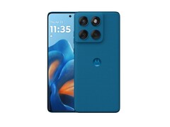 Motorola Edge 60 Fusion в цвете Pantone Mykonos Blue - это четвертый вариант цвета, в котором можно приобрести телефон. (Источник изображения: Motorola)