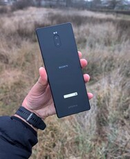 Прототип смартфона Sony Xperia 5G. (Источник изображения: OLX)
