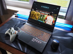 Обзор Acer Nitro V 16 ANV16-41: Доступный игровой ноутбук с недостатком