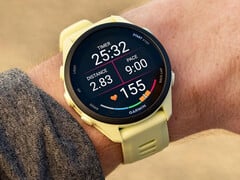 Forerunner 70 по-прежнему остаётся самой недорогой моделью смарт-часов Forerunner, которую Garmin поддерживает в настоящее время.