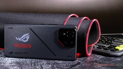 Компания Asus подтвердила, что в 2026 году не будет ни ROG Phone 10 Pro, ни Zenfone 13 Ultra. (Источник изображения: Notebookcheck)