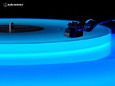 Проигрыватель пластинок Audio-Technica Hotaru с подсветкой дебютирует на Миланской неделе дизайна. (Источник изображения: Audio-Technica)